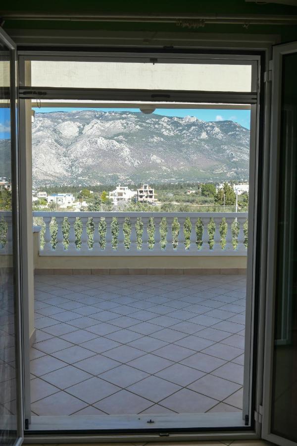 Loutraki View Villa Eksteriør billede