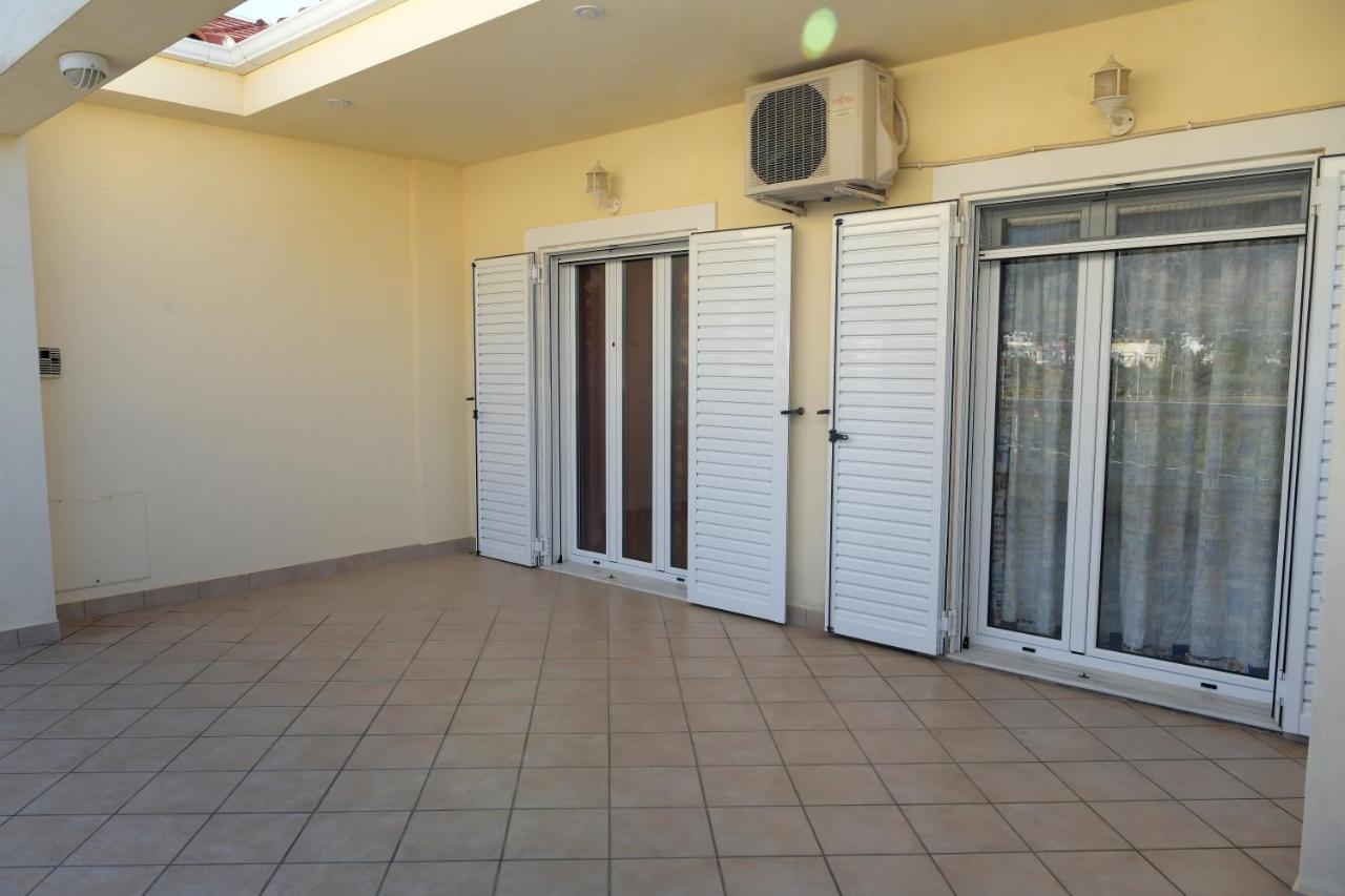 Loutraki View Villa Eksteriør billede